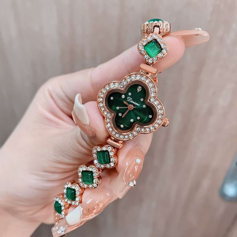 Luxury Quartz Watch - with Diamond Bracelet